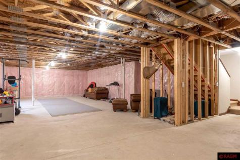 101 Arrowwood Court Mankato MN 56001