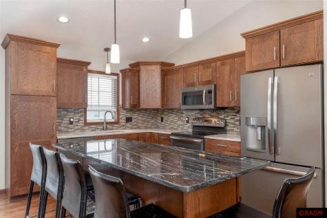 101 Arrowwood Court Mankato MN 56001
