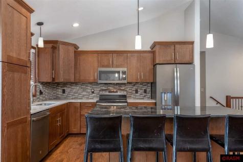 101 Arrowwood Court Mankato MN 56001