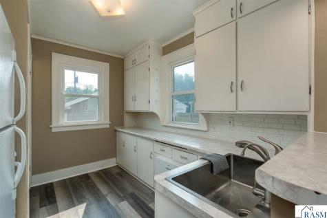 610 Lyndale Street North Mankato MN 56003