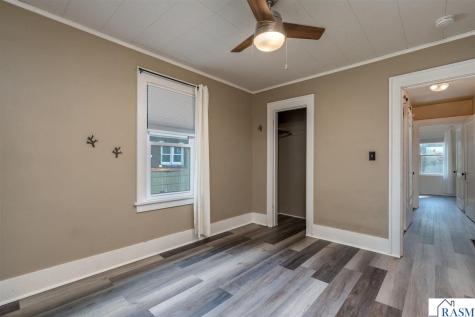 610 Lyndale Street North Mankato MN 56003