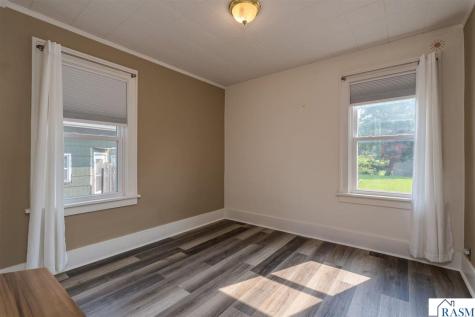 610 Lyndale Street North Mankato MN 56003