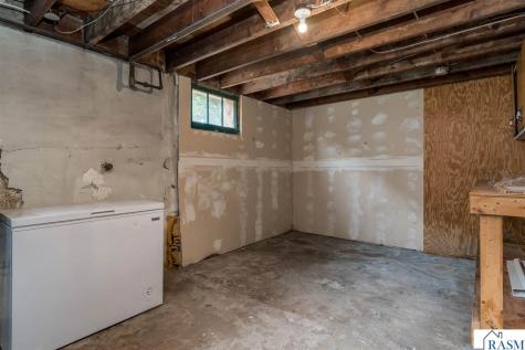 610 Lyndale Street North Mankato MN 56003