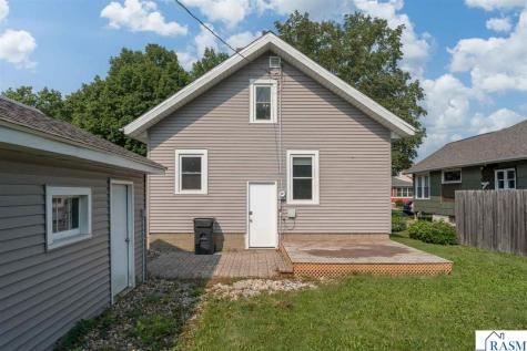 610 Lyndale Street North Mankato MN 56003