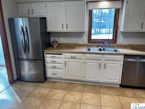 840 N 9th Street St. Peter MN 56082