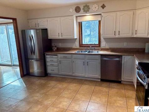 840 N 9th Street St. Peter MN 56082