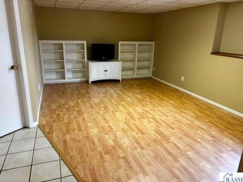 840 N 9th Street St. Peter MN 56082