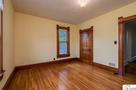 216 Cleveland Avenue W Winnebago MN 56098