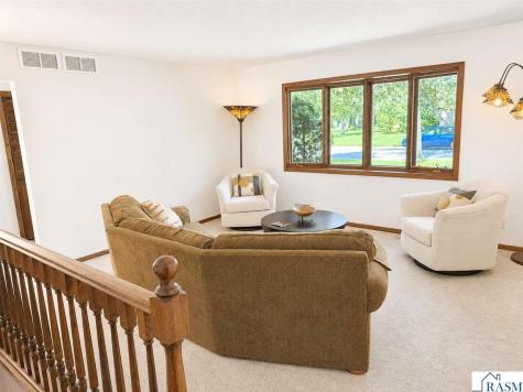 1535 Nottingham Drive North Mankato MN 56003