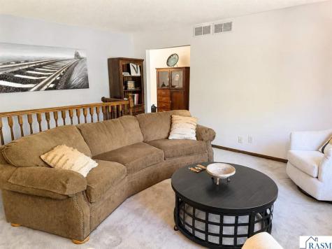 1535 Nottingham Drive North Mankato MN 56003