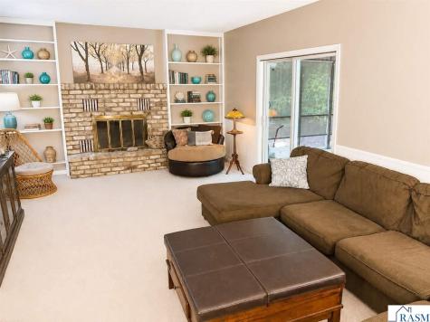 1535 Nottingham Drive North Mankato MN 56003