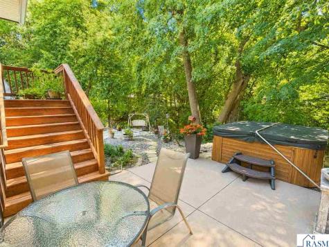 1535 Nottingham Drive North Mankato MN 56003