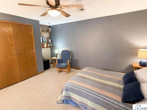 1535 Nottingham Drive North Mankato MN 56003