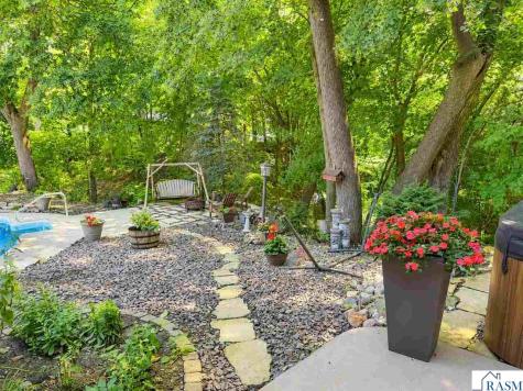 1535 Nottingham Drive North Mankato MN 56003