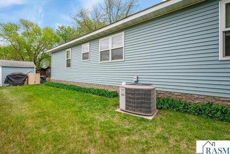 48 Cottage Street Fairmont MN 56031