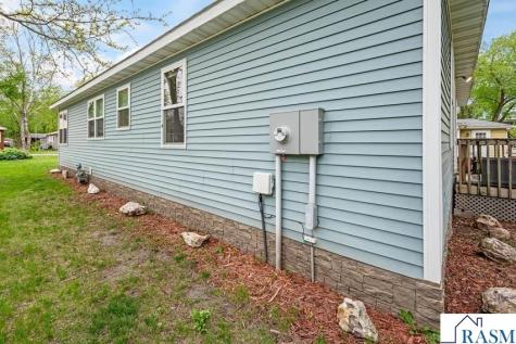 48 Cottage Street Fairmont MN 56031