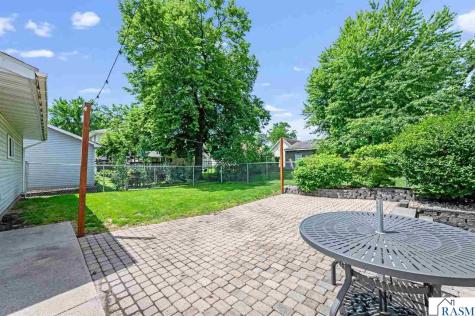 808 SE 3rd Avenue Waseca MN 56093