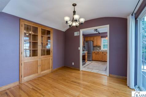 50 Marquette Avenue North Mankato MN 56003