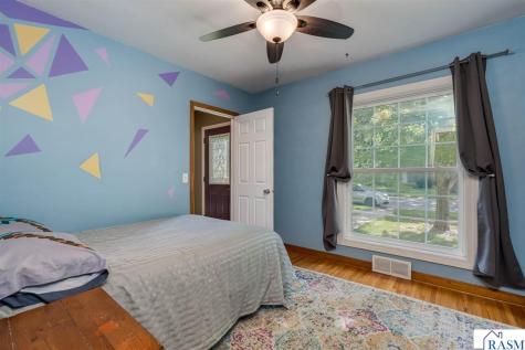 50 Marquette Avenue North Mankato MN 56003