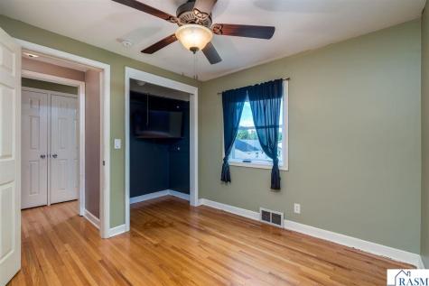 50 Marquette Avenue North Mankato MN 56003
