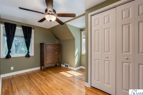 50 Marquette Avenue North Mankato MN 56003