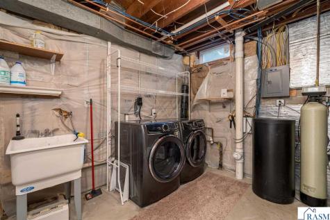 50 Marquette Avenue North Mankato MN 56003