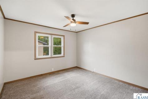 412 S Central Avenue Mapleton MN 56065