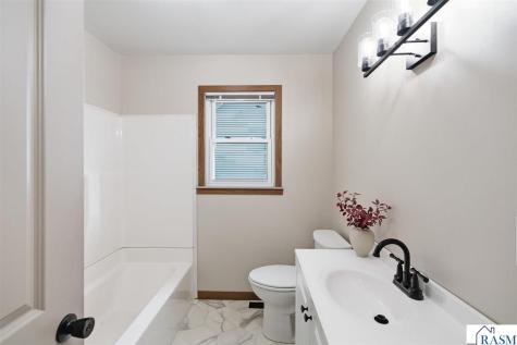 412 S Central Avenue Mapleton MN 56065