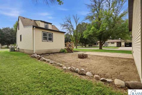 412 S Central Avenue Mapleton MN 56065