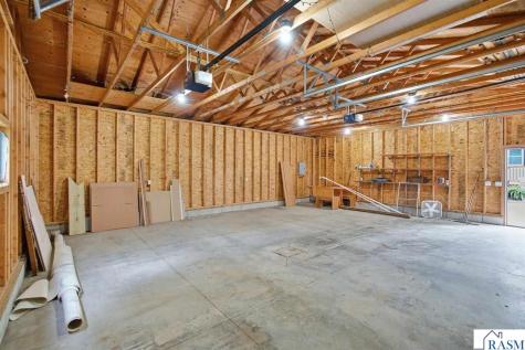 412 S Central Avenue Mapleton MN 56065