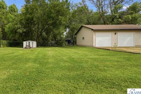 412 S Central Avenue Mapleton MN 56065