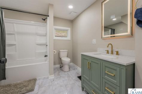 306 SE 5th Avenue Mapleton MN 56065