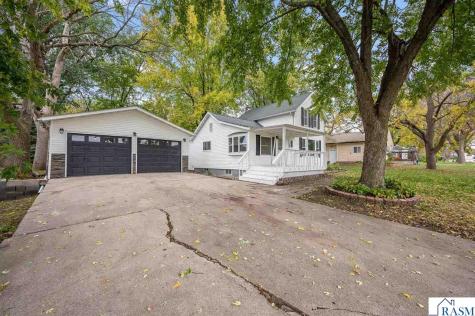 306 SE 5th Avenue Mapleton MN 56065