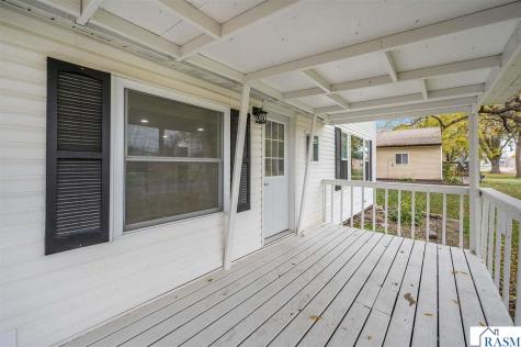 306 SE 5th Avenue Mapleton MN 56065