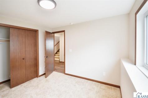 2113 Lunden Street St. Peter MN 56082