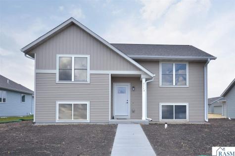 2113 Lunden Street St. Peter MN 56082
