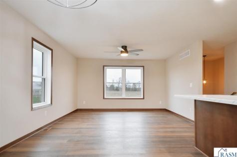 2113 Lunden Street St. Peter MN 56082