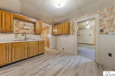 402 N Main Street Lake Crystal MN 56055