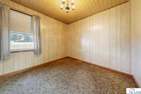 402 N Main Street Lake Crystal MN 56055