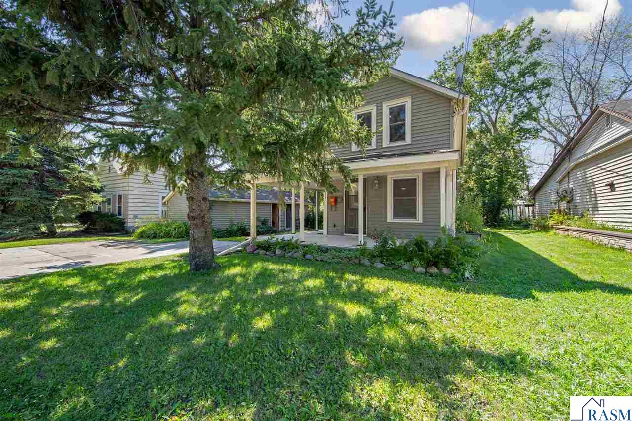 1518 4th Avenue Mankato MN 56001