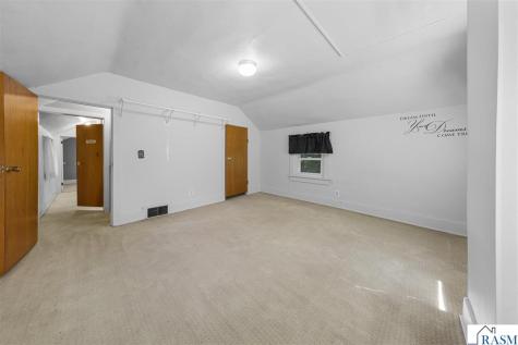 1518 4th Avenue Mankato MN 56001