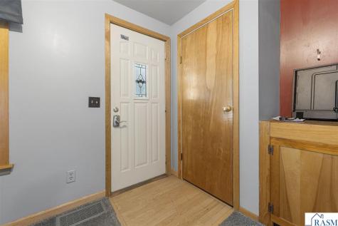 1518 4th Avenue Mankato MN 56001