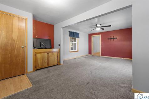 1518 4th Avenue Mankato MN 56001