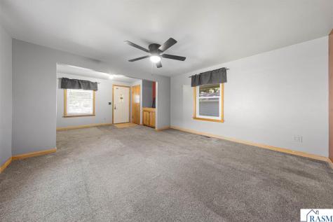 1518 4th Avenue Mankato MN 56001