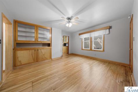 1518 4th Avenue Mankato MN 56001