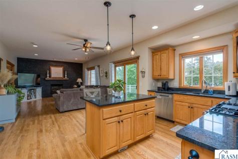 137 Victoria Boulevard Mankato MN 56001