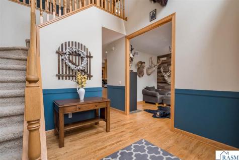 137 Victoria Boulevard Mankato MN 56001