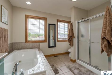 137 Victoria Boulevard Mankato MN 56001