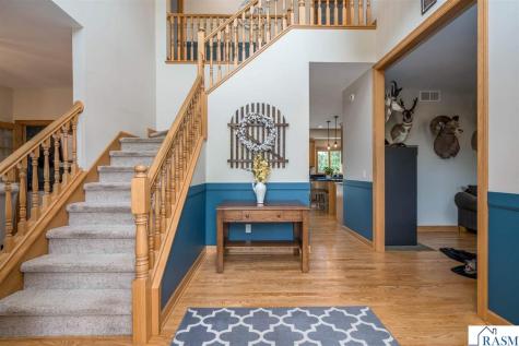 137 Victoria Boulevard Mankato MN 56001