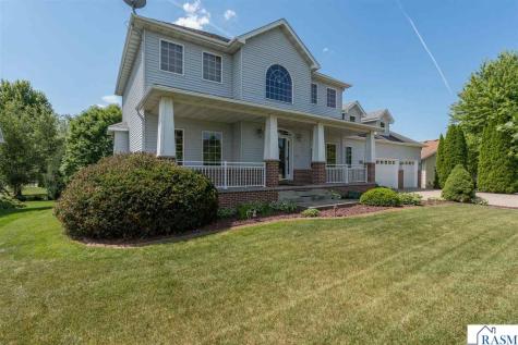 137 Victoria Boulevard Mankato MN 56001